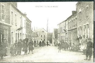carte postale ancienne arquian la rue du moulin