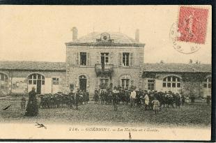 carte postale ancienne guérigny mairie et école superbe carte